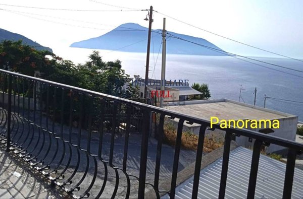 casa indipendente in vendita a Lipari