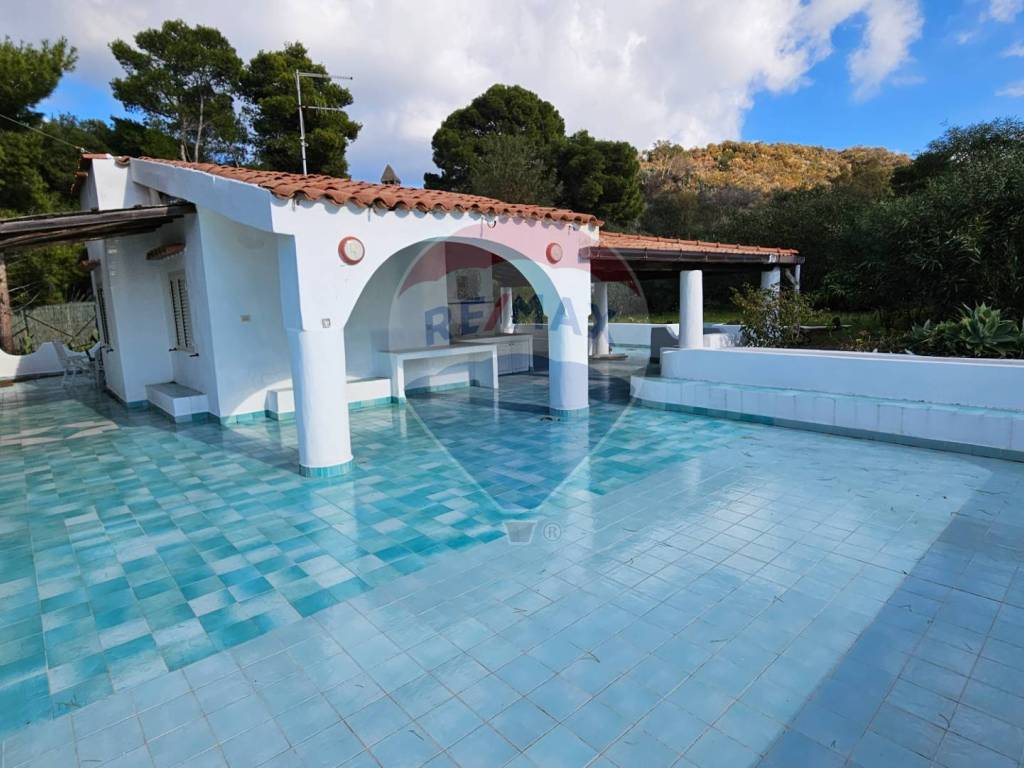 casa indipendente in vendita a Lipari
