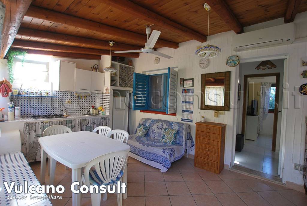 appartamento in vendita a Lipari