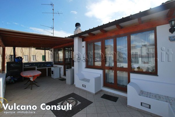 casa indipendente in vendita a Lipari