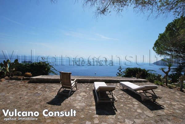 casa indipendente in vendita a Lipari
