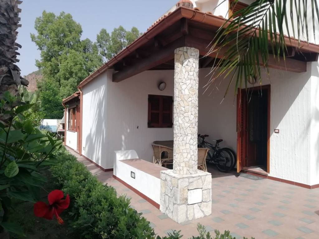 casa indipendente in vendita a Lipari
