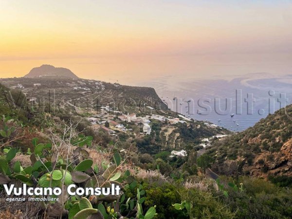 casa indipendente in vendita a Lipari