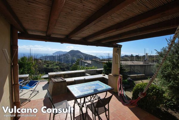 casa indipendente in vendita a Lipari