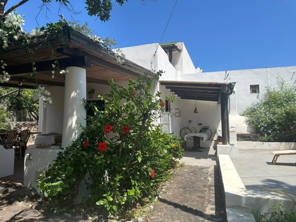 casa indipendente in vendita a Lipari