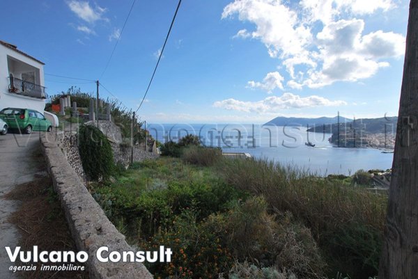 terreno in vendita a Lipari