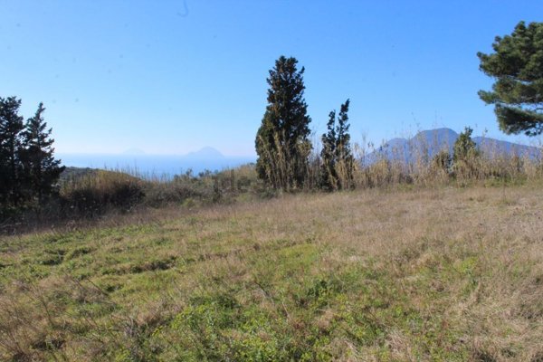 terreno in vendita a Lipari