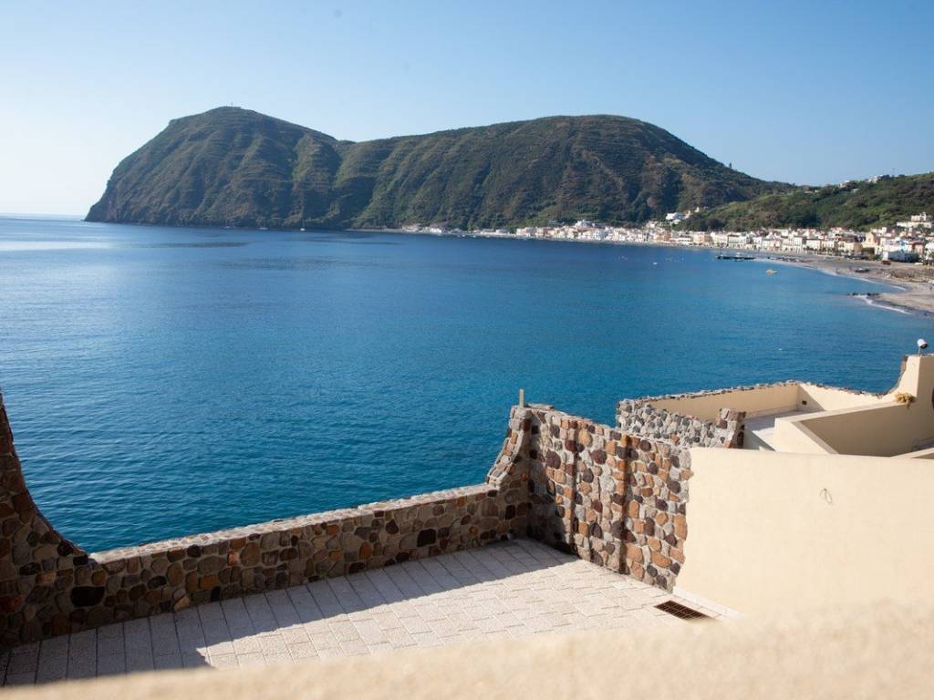 casa indipendente in vendita a Lipari
