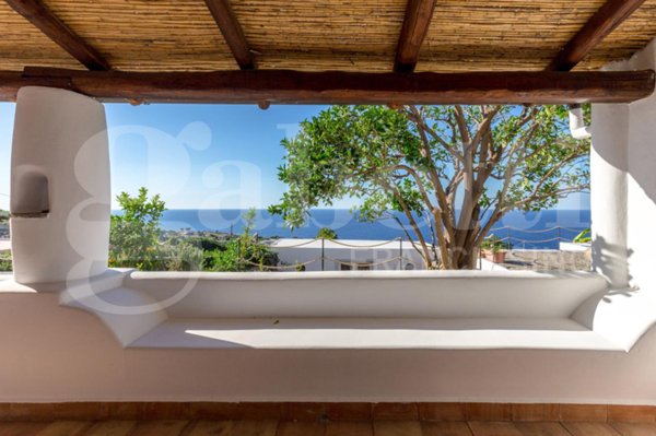 appartamento in vendita a Malfa