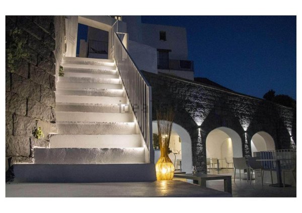 negozio in vendita a Malfa