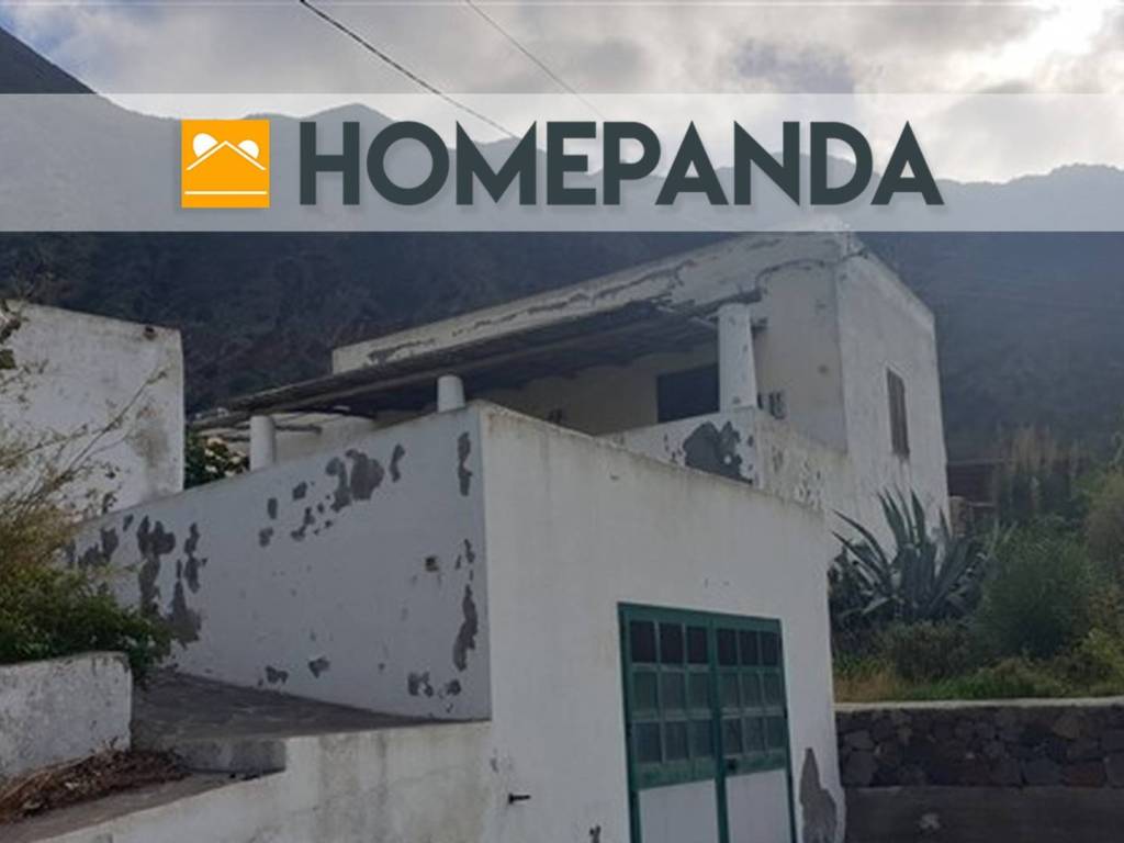casa indipendente in vendita a Malfa in zona Pollara
