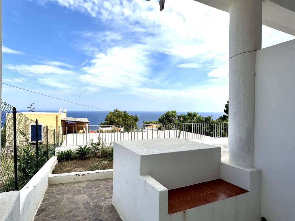 casa indipendente in vendita a Malfa