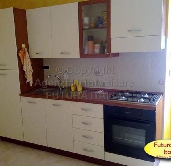 appartamento in vendita a Mazzarrà Sant'Andrea