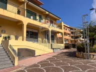 locale commerciale in vendita a Merì