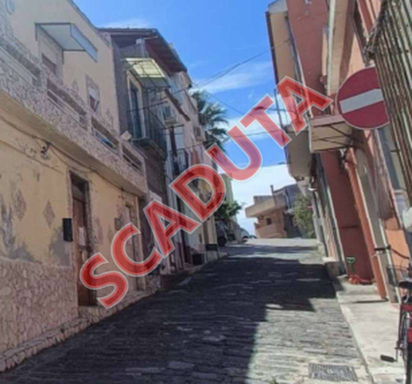 locale commerciale in vendita a Merì