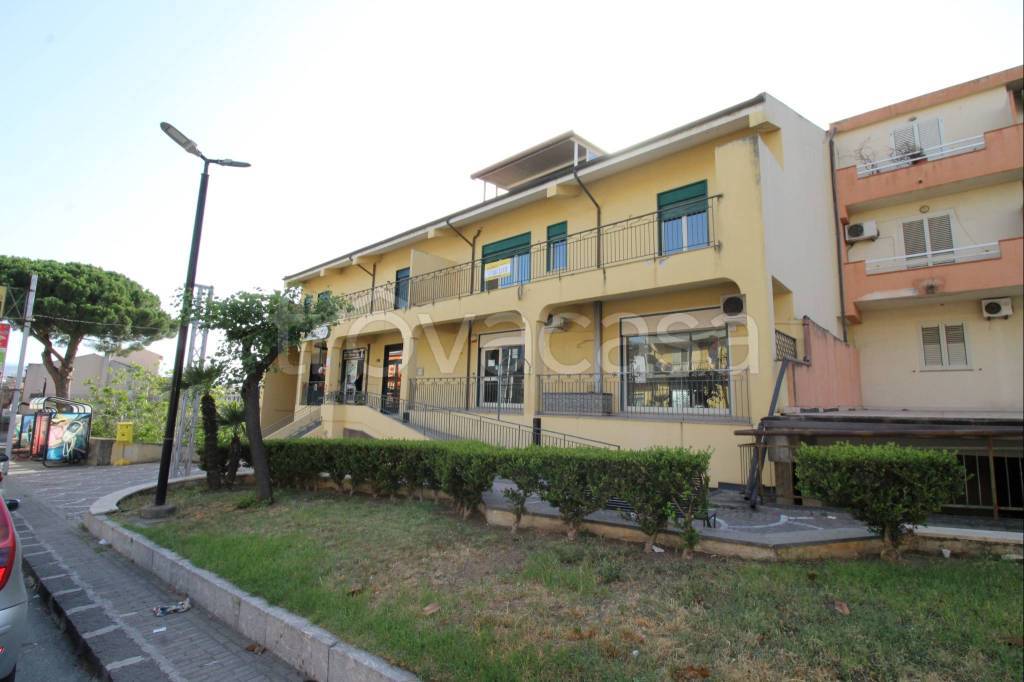 negozio in vendita a Merì