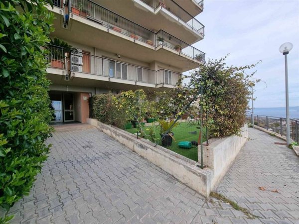 appartamento in vendita a Messina in zona Camaro