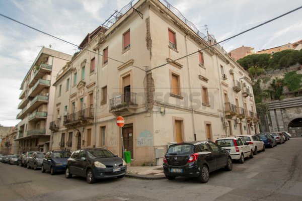 appartamento in vendita a Messina in zona Centro Storico