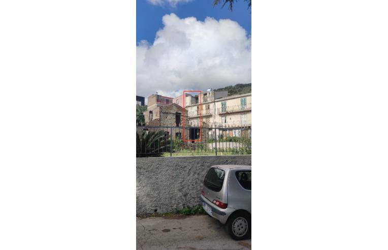 casa indipendente in vendita a Messina in zona Tipoldo