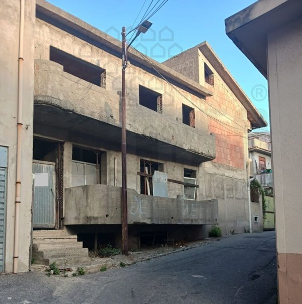 casa indipendente in vendita a Messina in zona Faro Superiore