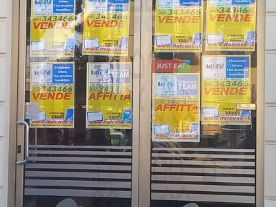 negozio in vendita a Messina in zona Centro Storico