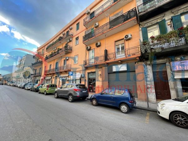 locale commerciale in vendita a Messina