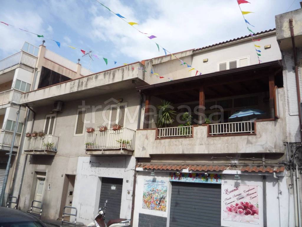 negozio in vendita a Messina in zona Minissale