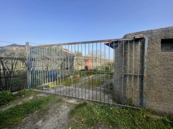 terreno agricolo in vendita a Messina in zona Salice