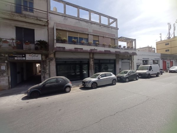 casa indipendente in vendita a Messina