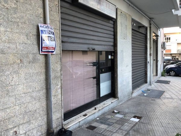 negozio in vendita a Messina