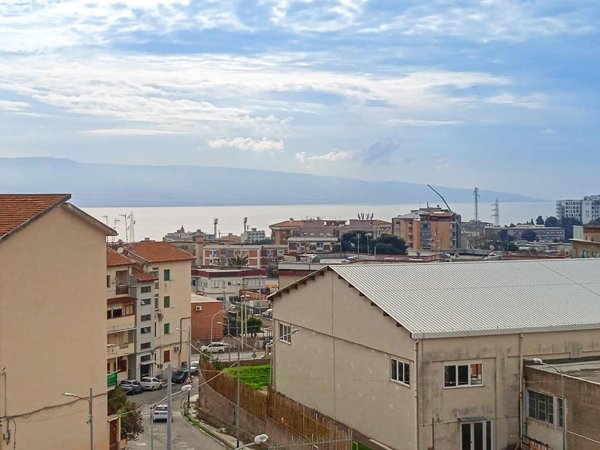 appartamento in vendita a Messina in zona Gazzi