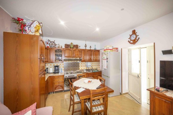 casa indipendente in vendita a Messina in zona Spartà