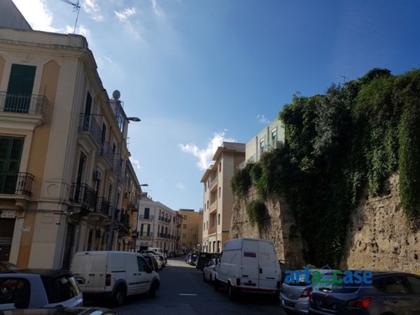 casa indipendente in vendita a Messina in zona Centro Storico