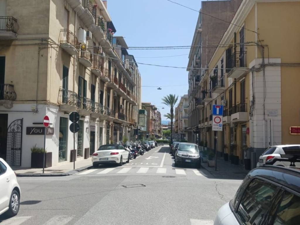 negozio in vendita a Messina