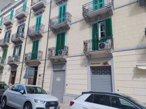 negozio in vendita a Messina in zona Centro Storico