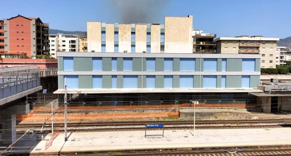 ufficio in vendita a Messina in zona Santa Margherita