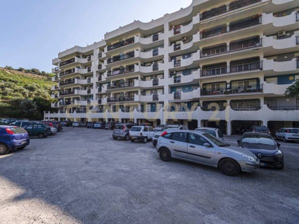 appartamento in vendita a Messina in zona Tremestieri