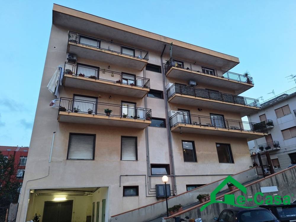 appartamento in vendita a Messina in zona Tremestieri