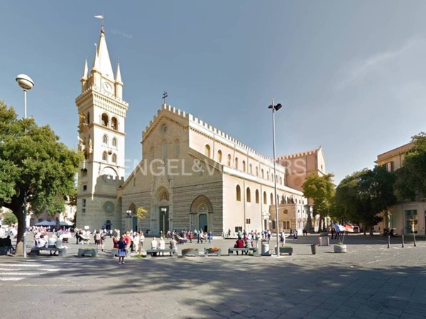 negozio in vendita a Messina in zona Centro Storico