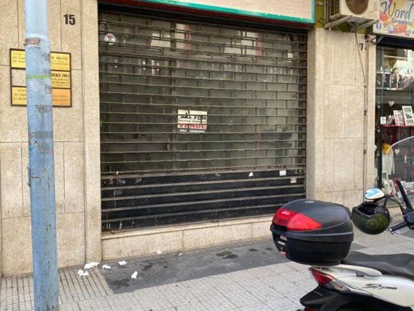 negozio in vendita a Messina in zona Centro Storico