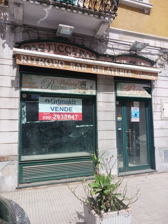 negozio in vendita a Messina
