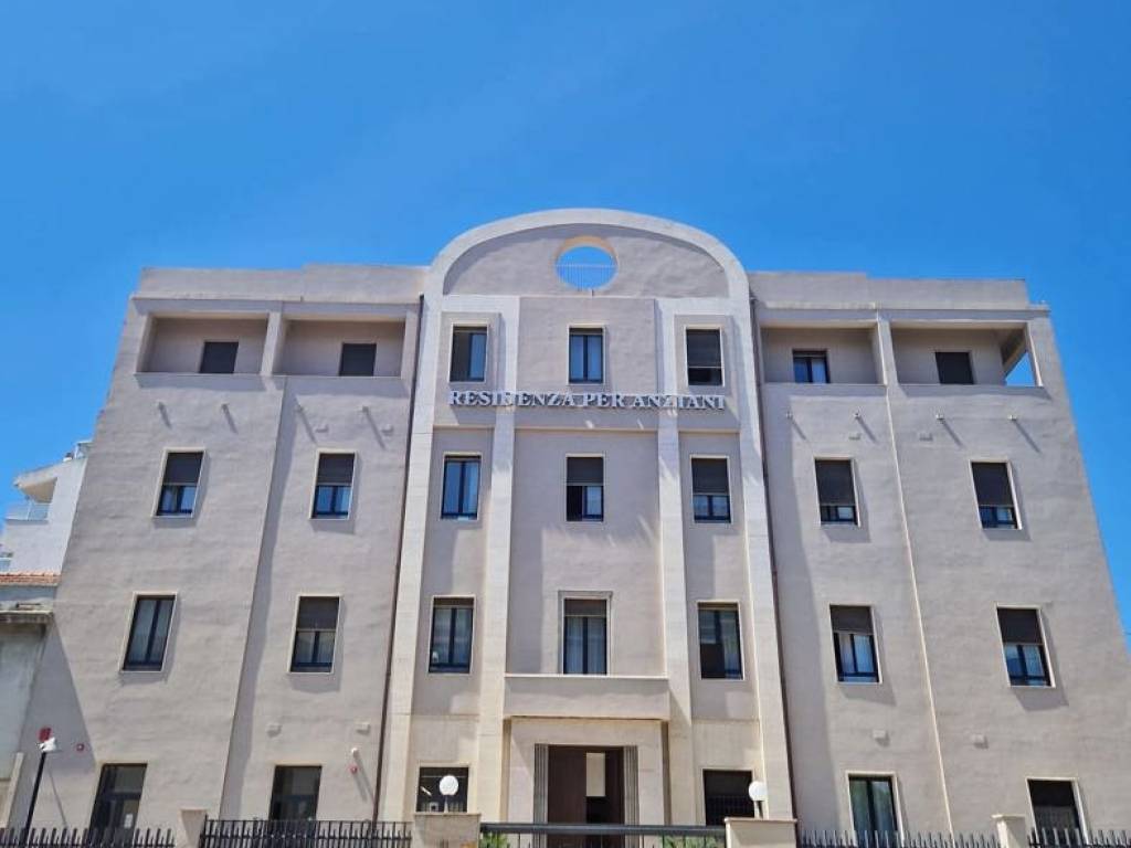 intera palazzina in vendita a Messina in zona Centro Storico