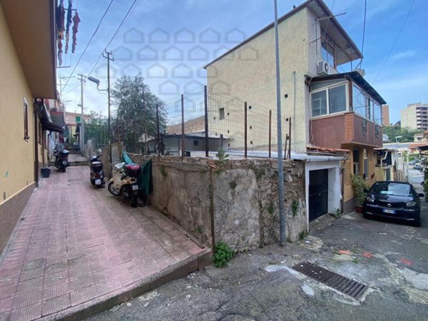 appartamento in vendita a Messina in zona Santissima Annunziata