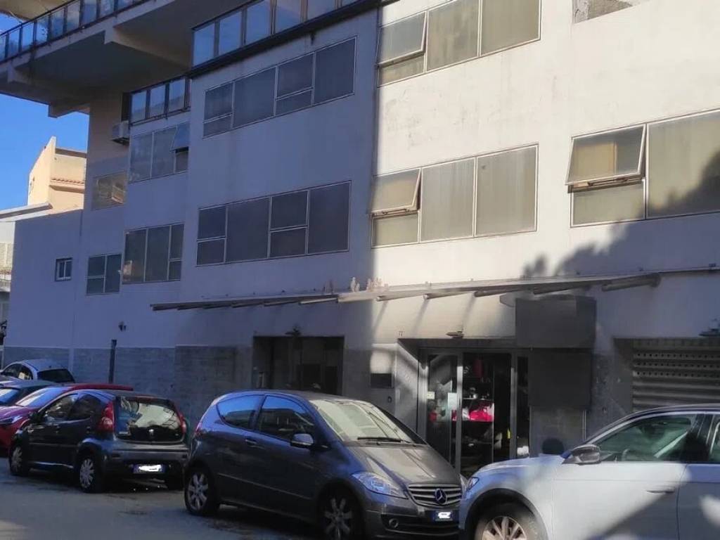 negozio in vendita a Messina in zona Centro Storico