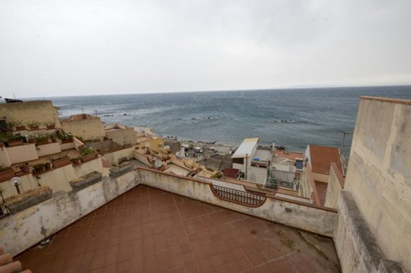 appartamento in vendita a Messina in zona Mortelle