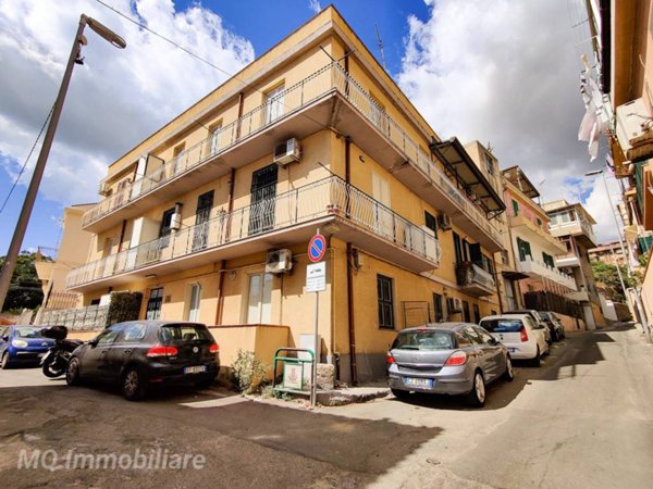 appartamento in vendita a Messina in zona Camaro