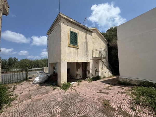 casa indipendente in vendita a Messina in zona Ganzirri