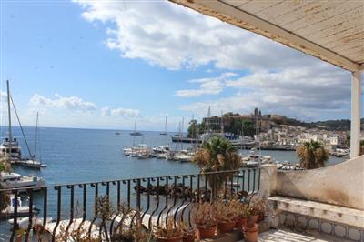 casa indipendente in vendita a Messina in zona Centro Storico