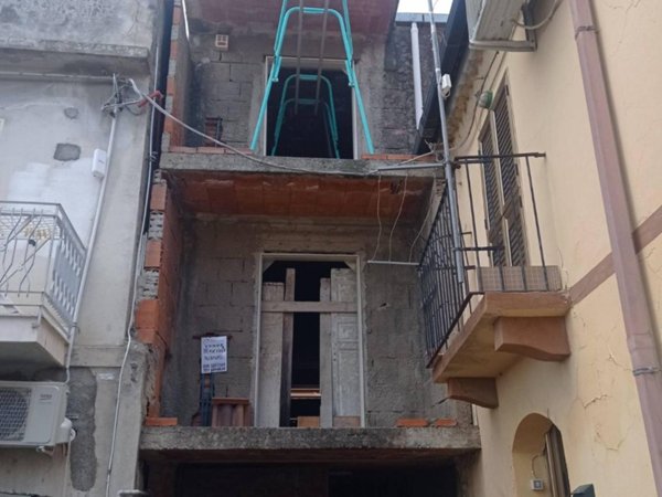 appartamento in vendita a Messina in zona San Filippo
