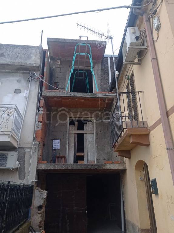 appartamento in vendita a Messina in zona San Filippo
